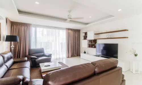 Великолепная вилла с 4 спальнями и с видом на сад в проекте Лагуна Парк, на пляже Бангтао/Лагуна