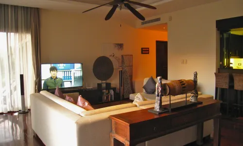 Роскошные апартаменты с 3 спальнями и с видом на сад, не далеко от моря в проекте Маантаван, на пляже Бангтао/Лагуна