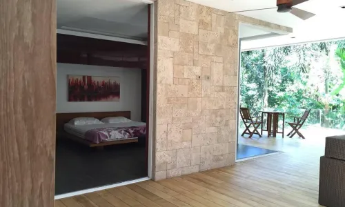 Роскошные апартаменты с 1 спальней и с видом на горы в проекте Зе Tрис резиденс, на пляже Камала 