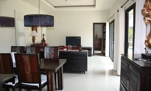 Модная вилла с 3 спальнями и с видом на бассейн в проекте Кокянг, на пляже Найхарн