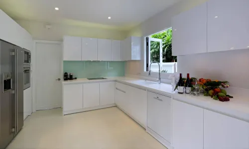 Прекрасная вилла с 4 спальнями и с видом на бассейн в проекте Сайтан, на пляже Бангтао/Лагуна