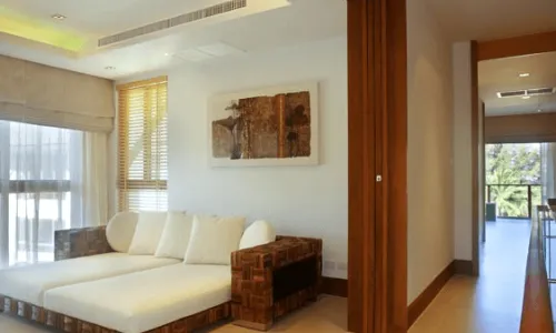 Удобный пентхауз с 3 спальнями и с видом на море в проекте Перл оф Найтон, на пляже Найтон