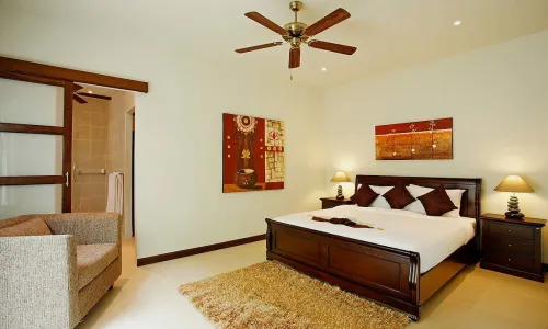 Сногсшибательная вилла с 7 спальнями и с видом на бассейн в проекте Зе Виллас, на пляже Найхарн