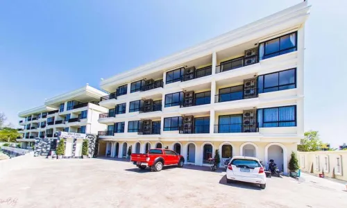 Сногсшибательные апартаменты с 1 спальней и с видом на бассейн в проекте Лаго, на пляже Найхарн