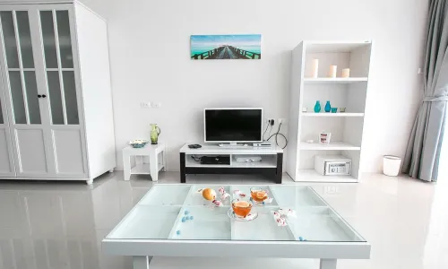 Cтильные апартаменты с 1 спальней и с видом на море в проекте Карон Чик, на пляже Карон