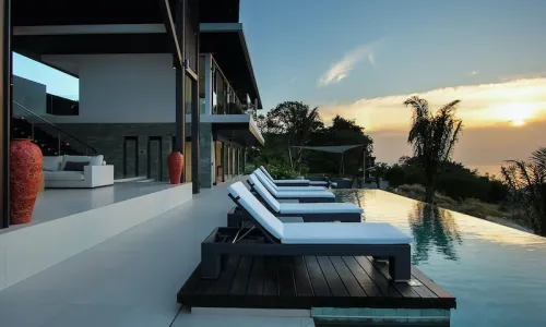 Превосходная вилла премиум класса с 8 спальнями и с видом на море в проекте Кейп Амарин, на пляже Камала 