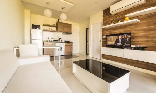 Апартаменты с 1 спальней и с видом на горы в проекте Лаго, район Найхарн