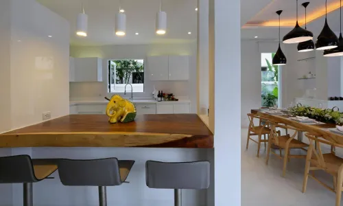 Прекрасная вилла с 4 спальнями и с видом на бассейн в проекте Сайтан, на пляже Бангтао/Лагуна