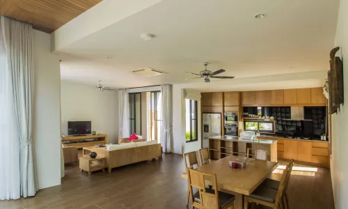 Роскошная вилла с 3 спальнями и с видом на бассейн в проекте Модерн Зен, на пляже Найхарн