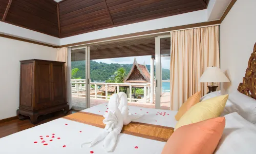 Роскошная вилла с 3 спальнями и с видом на море в проекте Катаманда, на пляже Ката