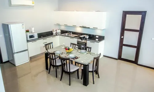 Превосходная вилла с 3 спальнями и с видом на бассейн в проекте Оникс, на пляже Найхарн