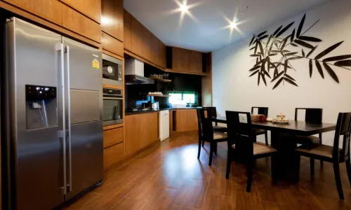 Шикарная вилла с 2 спальнями и с видом на бассейн в проекте Модерн Зен, на пляже Найхарн