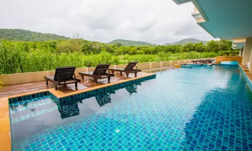 Сказочные апартаменты с 2 спальнями и с видом на горы в проекте Лаго, на пляже Найхарн