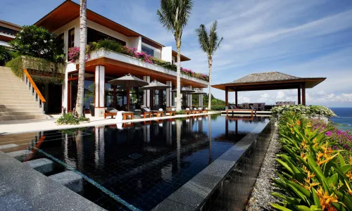 Сказочная вилла премиум класса с 4 спальнями и с видом на море в проекте Андара, на пляже Камала 