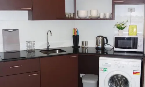 Прекрасные апартаменты с 1 спальней и с видом на город в проекте Карон Чик, на пляже Карон