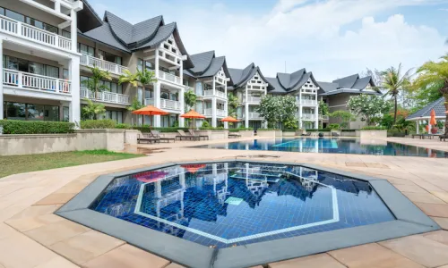 Превосходные апартаменты с 2 спальнями и с видом на горы в проекте Алламанда 2 и 3, на пляже Бангтао/Лагуна