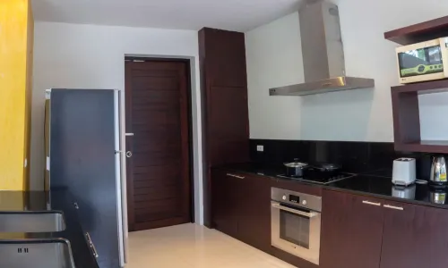 Cтильная вилла с 3 спальнями и с видом на бассейн в проекте Лав Лаян, на пляже Лаян 