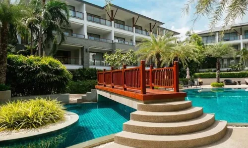 Роскошные апартаменты с 2 спальнями и с видом на бассейн, не далеко от моря в проекте Перл оф Найтон, на пляже Найтон