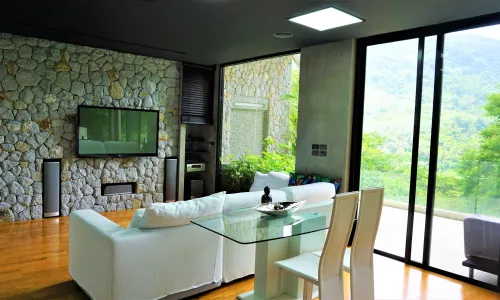 Сногсшибательные апартаменты с 2 спальнями и с видом на горы в проекте Зе Tрис резиденс, на пляже Камала 