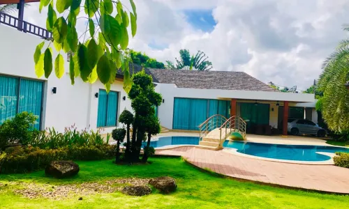 Великолепная вилла с 4 спальнями и с видом на бассейн в проекте Ботаника Фаза 2, на пляже Бангтао/Лагуна