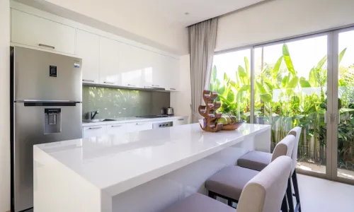 Прекрасная вилла с 3 спальнями и с видом на бассейн в проекте Тричада, на пляже Бангтао/Лагуна