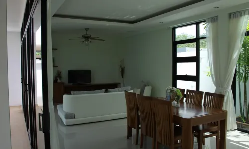 Сказочная вилла с 3 спальнями и с видом на бассейн, на пляже Найхарн