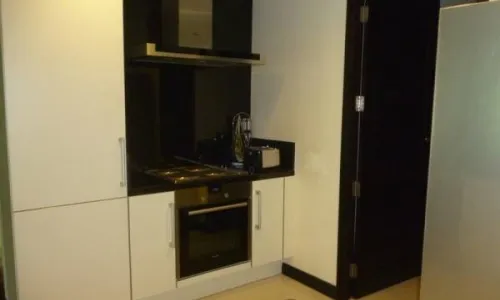 Комфортабельные апартаменты с 3 спальнями и с видом на сад, не далеко от моря в проекте Чом Таван, на пляже Бангтао/Лагуна