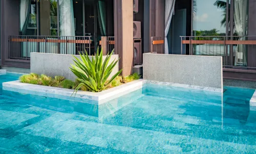 Сногсшибательные апартаменты с 2 спальнями и с видом на бассейн в проекте Сатурдэйс, на пляже Равай