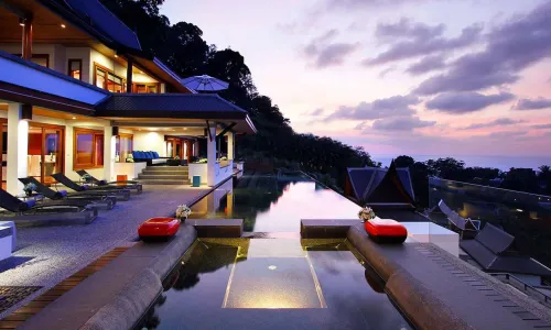 Потрясающая вилла с 5 спальнями и с видом на море в проекте Аяра Сурин, на пляже Сурин