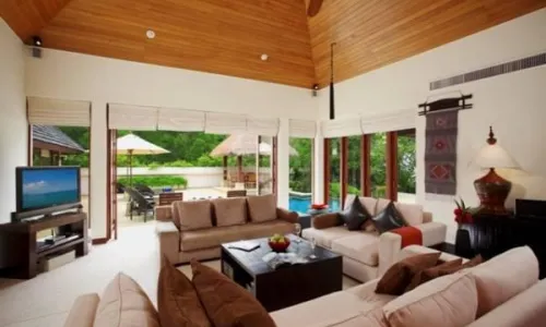 Прекрасная вилла с 3 спальнями и с видом на бассейн в проекте Тай Бали, на пляже Бангтао/Лагуна