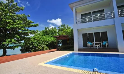 Cтильные апартаменты с 1 спальней и с видом на сад, не далеко от моря в проекте Чалонг Бичфронт, на пляже Чалонг