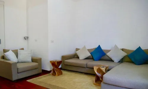 Восхитительная вилла с 3 спальнями и с видом на бассейн в проекте Зе Резиденс Бангтао, на пляже Бангтао/Лагуна