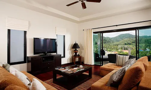 Превосходная вилла с 7 спальнями и с видом на горы в проекте Зе Виллас, на пляже Найхарн