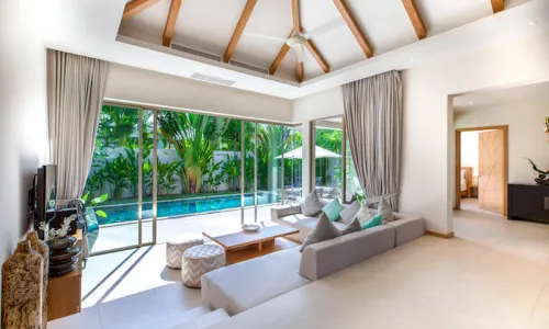 Сногсшибательная вилла с 3 спальнями и с видом на бассейн в проекте Тричада, на пляже Бангтао/Лагуна