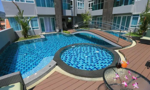 Удобные апартаменты с 1 спальней и с видом на бассейн в проекте Калипсо, на пляже Найхарн