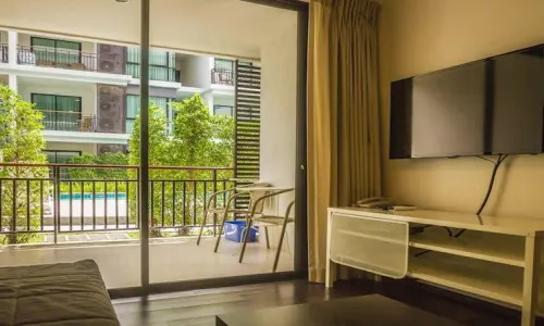 Восхитительные апартаменты с 2 спальнями и с видом на бассейн, на пляже Найхарн