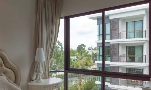 Комфортабельные апартаменты с 2 спальнями и с видом на бассейн, не далеко от моря в проекте Зе Тайтл Равай, на пляже Равай