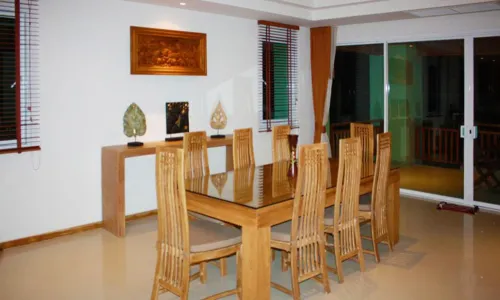 Cтильные апартаменты с 3 спальнями и с видом на сад, на пляже Бангтао/Лагуна