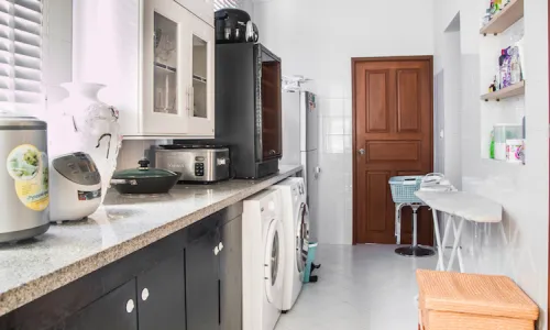 Модная вилла с 5 спальнями и с видом на бассейн в проекте Ангсана Виллас Резорт, на пляже Бангтао/Лагуна