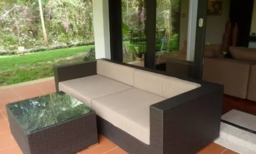 Комфортабельные апартаменты с 3 спальнями и с видом на сад, не далеко от моря в проекте Чом Таван, на пляже Бангтао/Лагуна