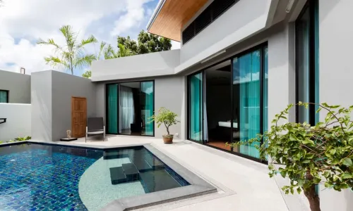 Шикарная вилла с 2 спальнями и с видом на бассейн в проекте Модерн Зен, на пляже Найхарн