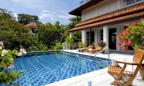 Сказочная вилла с 3 спальнями и с видом на море в проекте Катаманда, на пляже Ката