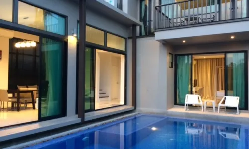 Роскошная вилла с 2 спальнями и с видом на бассейн в проекте Пхурисала, на пляже Бангтао/Лагуна