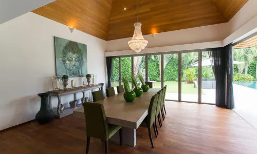 Великолепная вилла с 4 спальнями и с видом на бассейн в проекте Лаян Хиллс Естейт, на пляже Бангтао/Лагуна