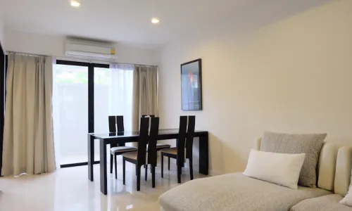 Шикарный таунхаус с 3 спальнями и с видом на сад в проекте Лагуна Парк, на пляже Бангтао/Лагуна