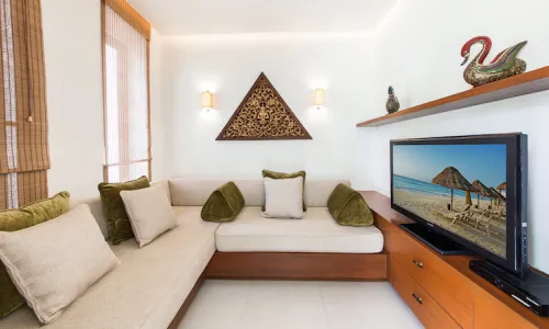 Восхитительная вилла премиум класса с 6 спальнями и с видом на море, на пляже Камала 