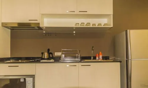 Восхитительные апартаменты с 2 спальнями и с видом на бассейн, на пляже Найхарн