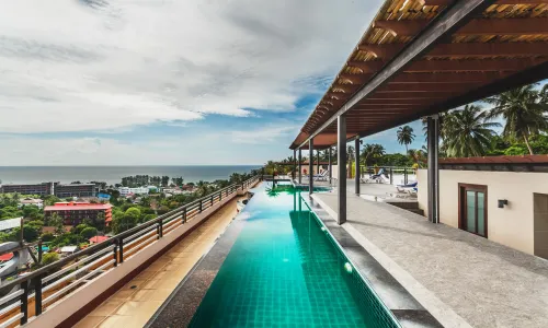 Шикарные апартаменты студия и с видом на море в проекте Си энд Cкай, на пляже Карон