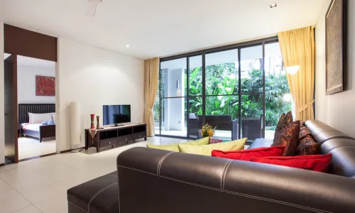 Прекрасные апартаменты с 2 спальнями и с видом на сад в проекте Бангтао Бич Гарденс, на пляже Сурин