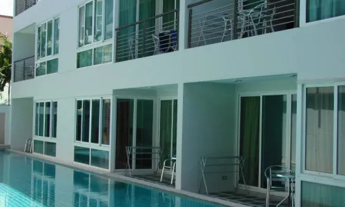 Комфортабельные апартаменты с 2 спальнями и с видом на бассейн, не далеко от моря в проекте Зе Палмс, на пляже Камала 